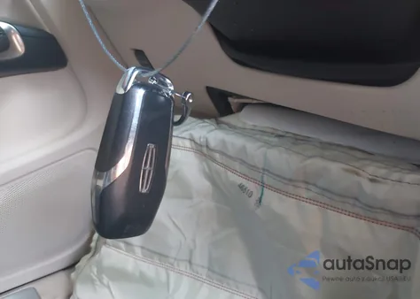 2016 Lincoln Mkc Reserve из США, поврежденный, VIN 5LMCJ3C9XGUJ24214